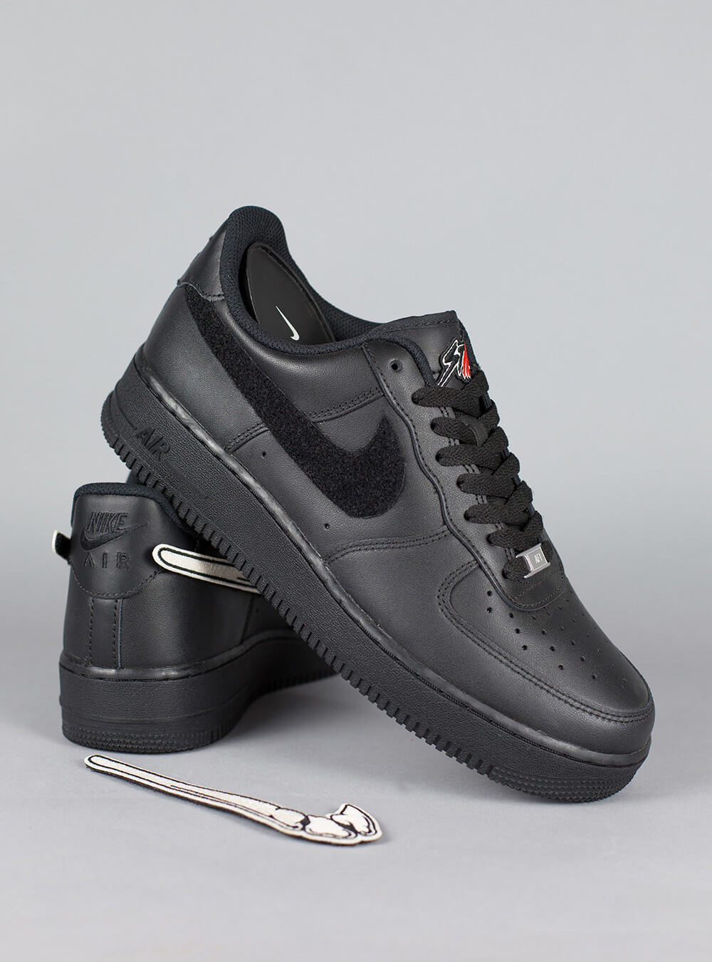 chatarra rotación Pacer Patch Velcro AF1 black Custom sneakers – stillalive